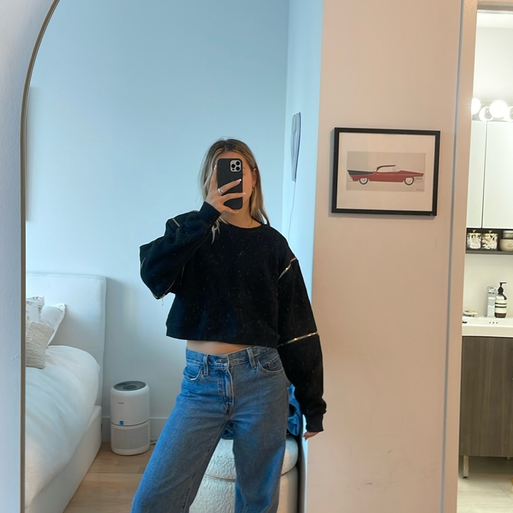 LF cropped black zipper jacket